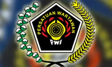PWI Pusat Jatuhkan Sanksi Terhadap Iptu Pol Umbaran dan Rekomendasi Tarik Kartu UKW ke Dewan Pers