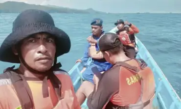 Nelayan Asal Trenggalek Hilang Tersapu Ombak Saat Asyik Mancing di Perairan Pantai Ngampiran, Kini Sedang Dicari