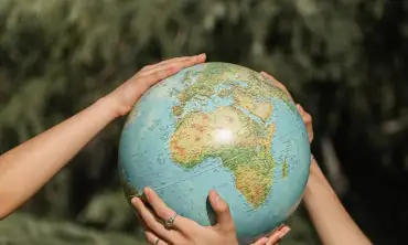 11 Cara Campaign Hari Bumi Sedunia Selain di Media Sosial, Ajak Lainnya Menjaga Lingkungan