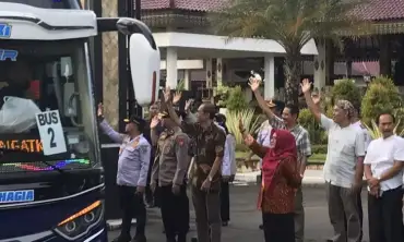 Sediakan 7 Bus Gratis,  Pemkab Magetan Fasilitasi Pemudik Kembali ke Surabaya
