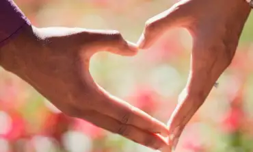 7 Cara Temukan Cinta Sejati setelah Cinta Bertepuk Sebelah Tangan, Akan Datang di Waktu yang tepat!
