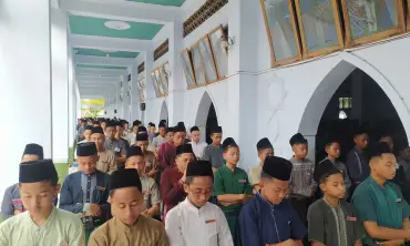 Tiga Guru Tewas dalam Laka Lantas di Sulawesi, Ribuan Santri Gontor Ponorogo Gelar Salat Gaib
