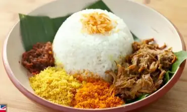 Silahkan Coba, Resep Nasi Krawu Khas Gresik ala Chef Devina Hermawan, Gurih dengan Daging Suwir dan Serundeng