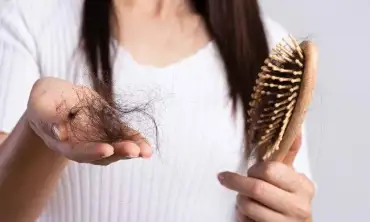 7 Peran Hormon pada Masalah Rambut Rontok Wanita Namun Jarang Orang Ketahui