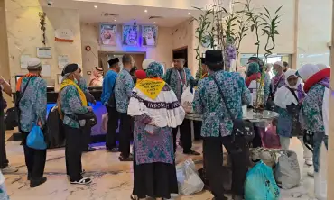 Jadwal Kepulangan Jemaah Haji Indonesia Kloter 4 Balikpapan Molor