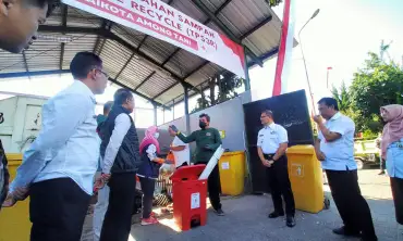 Pilah Sampah TPS3R, Pj Wali Kota Batu Ajak ASN Punya Kesadaran
