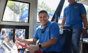 Wali Kota Kediri Launching Bus Satria, Ini Rutenya