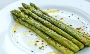 Mengapa Asparagus Dikenal sebagai Makanan Anti Penuaan? Yuk Cek Ulasannya Disini