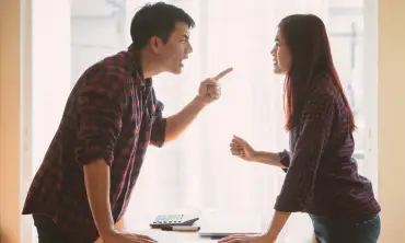 15 Cara Menghindari Pria Manipulatif ketika Menjalin Hubungan, Yuk Jaga Kesehatan Emosional Anda!