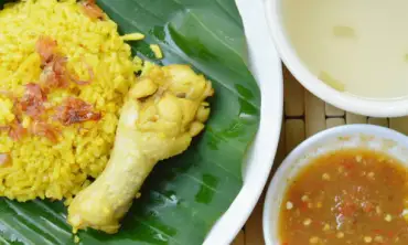 Resep Nasi Kuning dengan Pewarna Alami dari Kunyit, Lebih Sehat dan Lezat!