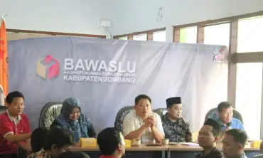 Bawaslu Jombang: Alat Peraga Kampanye di Luar Jadwal Diawasi