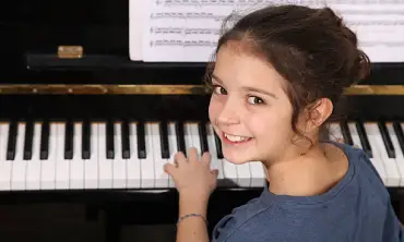 15 Cara Pengenalan Alat Musik dan Ritme pada Anak, Bangun Cinta Akan Musik di Hati Buah Hati
