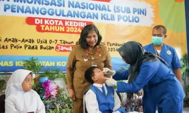 Pj Wali Kota Kediri Minta Orangtua Berperan Aktif dalam Imunisasi Polio