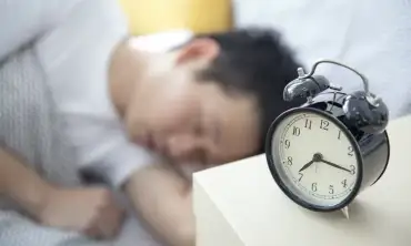 Pandangan Medis Tentang Bahaya Tidur Setelah Sahur Bagi Kesehatan Tubuh