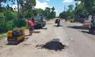 Perbaikan Jalan Rusak Tingkat Desa dan Provinsi bukan Tanggungjawab Pemkab Kediri