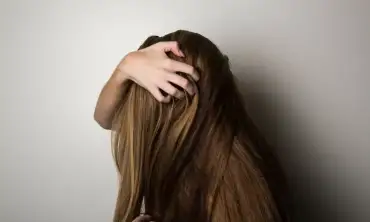 7 Bahan Alami Yang Bisa Membantu Mengatasi Masalah Rambut Kering Dengan Aman