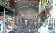Polisi Sebut Ini Dugaan Sementara Penyebab Kebakaran Gudang Rosok di Madiun 