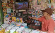 Kakek di Jombang Bertahan Jualan VCD dan DVD di Tengah Gempuran Digital