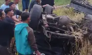 Mobil Ditabrak KA Kargo, Satu Keluarga di Malang Tewas