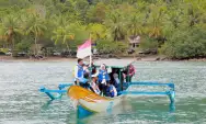 Gubernur Jatim Khofifah Tinjau Program Pemulihan Ekosistem Laut di Trenggalek