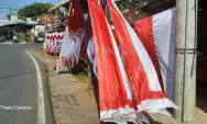 Penjual Bendera Merah Putih Musiman di Kota Batu Merana