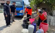 Polres Blitar Salurkan 6 Tangki Air Bersih, Peringati HUT Humas Polri 