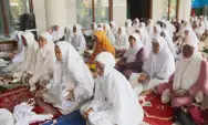 Eksis Sejak 1980, Ratusan Lansia Ikuti Pondok Ramadan di Masjid Jami Roudlotul Arifin Cukir Jombang, Satu dari Belanda
