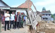 Proses Pemulihan Pasca Banjir Bandang Desa Munjungan Dikebut, Bupati Trenggalek: Mohon Maaf, Semoga Warga Bisa Sabar